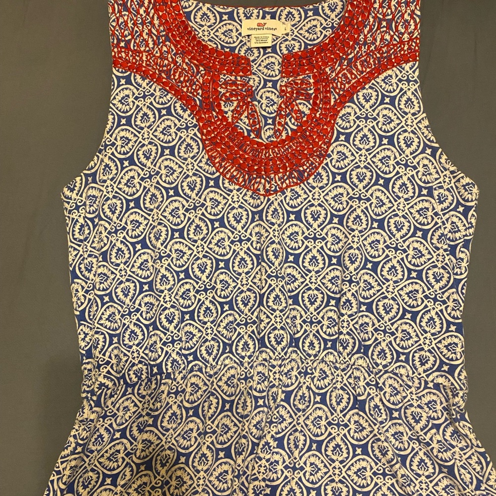 Women’s Vineyard Vines dress, large